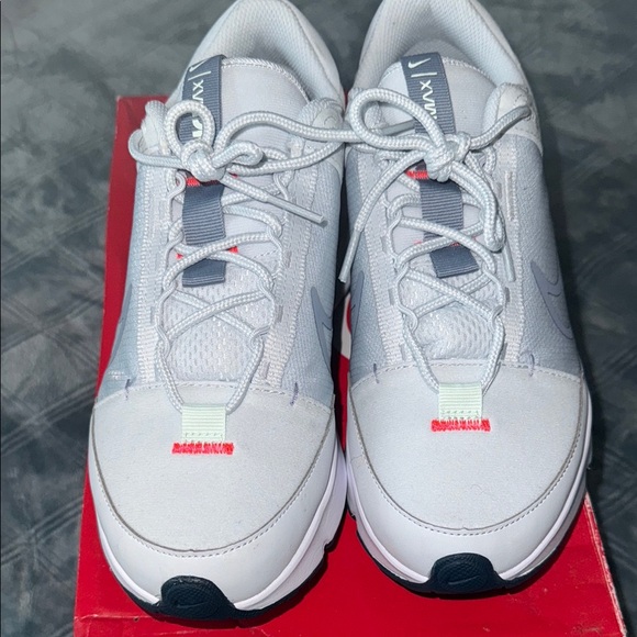 Nike Shoes - Nike White and Gray Air Max